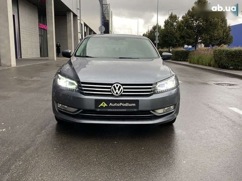 Volkswagen Passat 2014 - фото 2