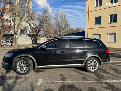 Volkswagen passat alltrack 2014 черный - фото 2