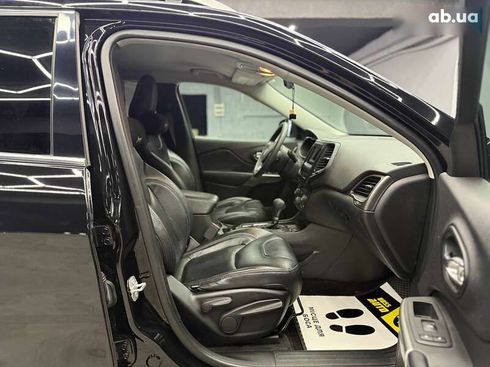 Jeep Cherokee 2018 - фото 9