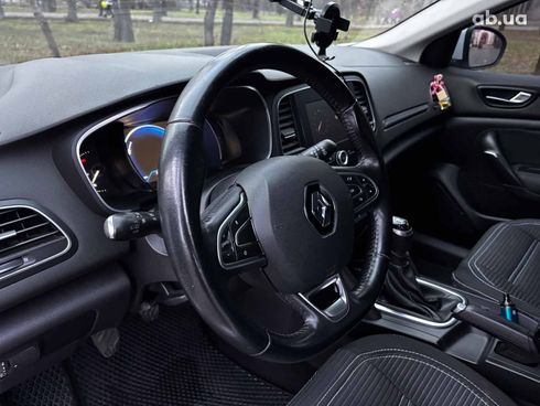 Renault Megane 2016 белый - фото 25