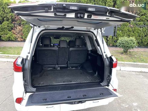 Lexus LX 2015 - фото 21