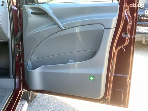 Mercedes-Benz Vito 2006 красный - фото 12