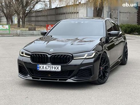 BMW 5 серия 2019 - фото 4