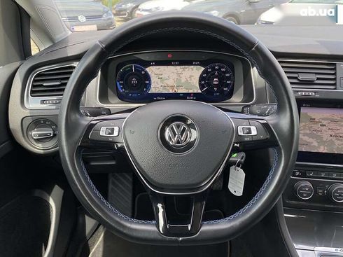 Volkswagen e-Golf 2020 - фото 23