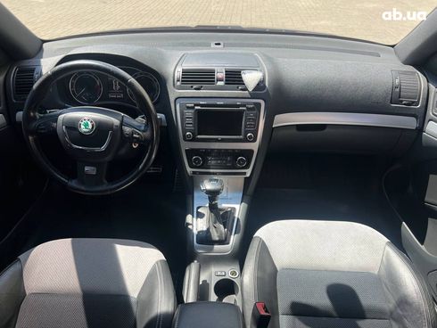Skoda Octavia 2009 черный - фото 18