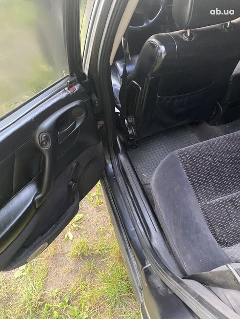 Opel Vectra 1997 черный - фото 4
