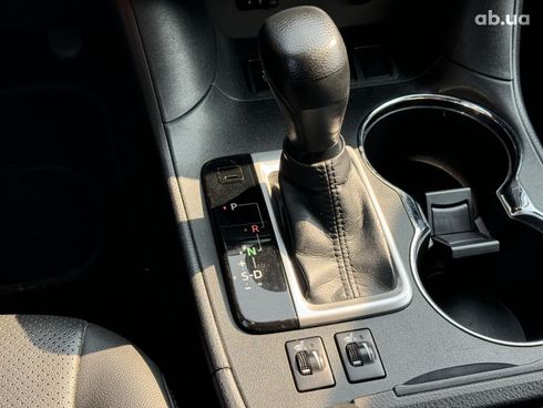Toyota Highlander 2014 серый - фото 110