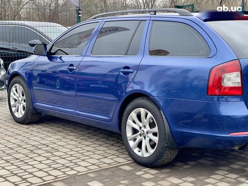 Skoda Octavia 2011 - фото 23