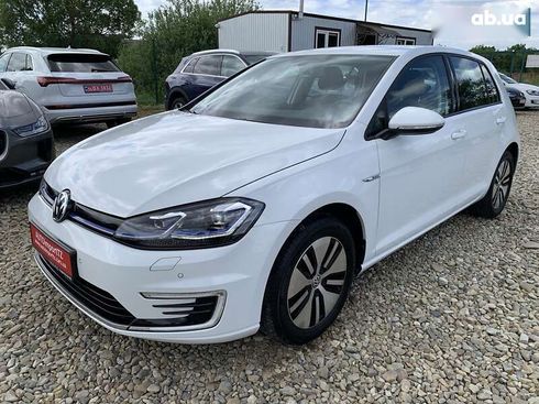 Volkswagen e-Golf 2020 - фото 6