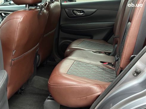Nissan Rogue 2017 серый - фото 13