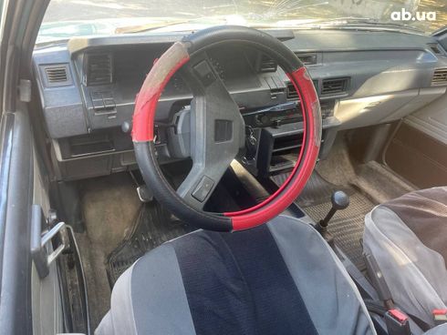 Toyota Corolla 1983 салатовый - фото 5