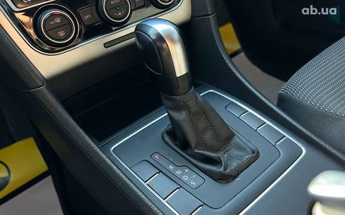Volkswagen Passat 2016 - фото 14