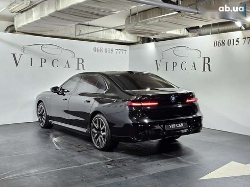 BMW i7 2024 - фото 7