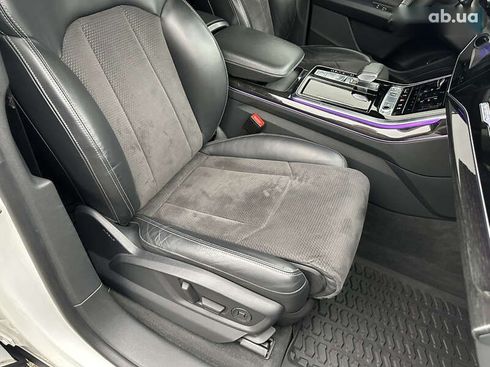 Audi Q8 2019 - фото 22
