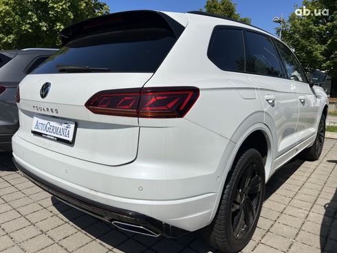 Volkswagen Touareg 2023 - фото 5