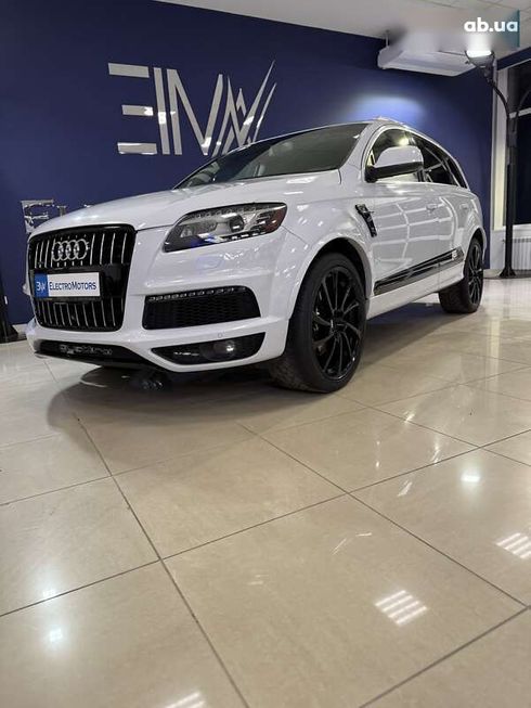 Audi Q7 2015 - фото 17