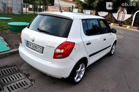 Skoda Fabia 2008 - фото 14