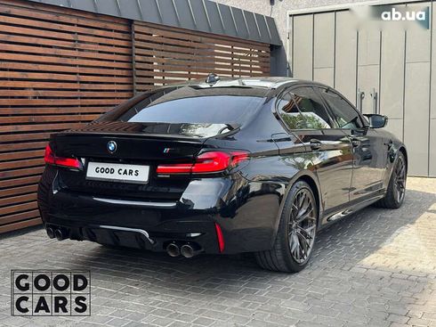 BMW M5 2018 - фото 8