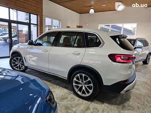 BMW X5 2019 - фото 23