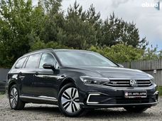 Продажа б/у Volkswagen Passat 2021 года в Луцке - купить на Автобазаре