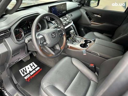 Toyota Land Cruiser 2022 - фото 11