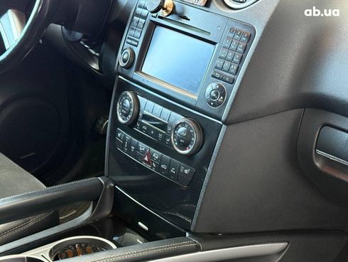 Mercedes-Benz M-Класс 2010 белый - фото 23