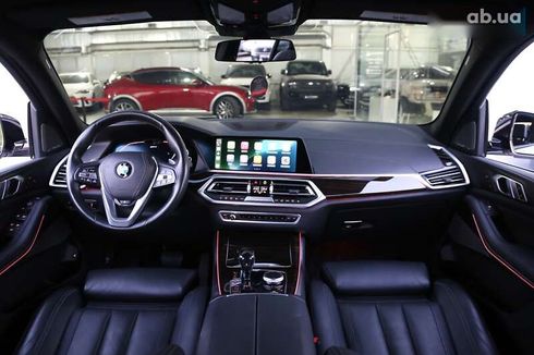 BMW X5 2020 - фото 17