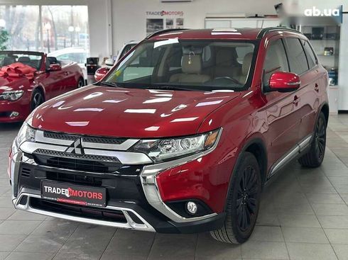 Mitsubishi Outlander 2016 - фото 7