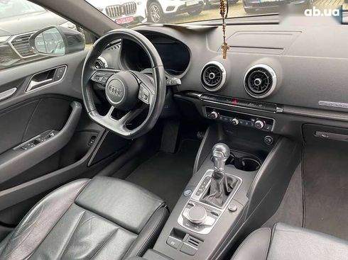 Audi A3 2018 - фото 11