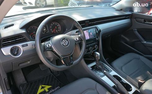 Volkswagen Passat 2021 - фото 17