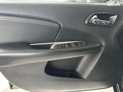 Dodge Journey 2016 серый - фото 21