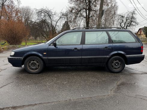 Volkswagen passat b4 1996 синий - фото 19