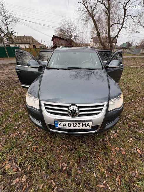 Volkswagen Touareg 2008 серый - фото 15