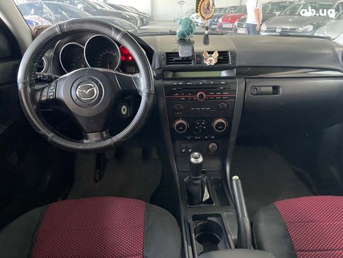 Mazda 3 2006 черный - фото 14