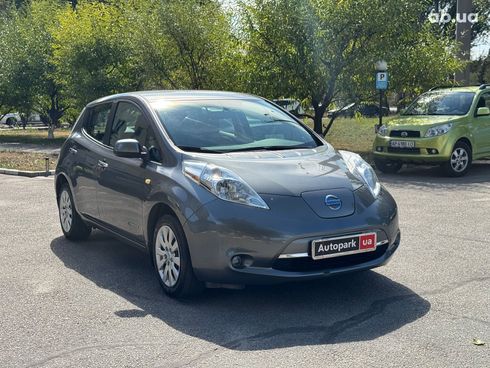 Nissan Leaf 2016 серый - фото 7