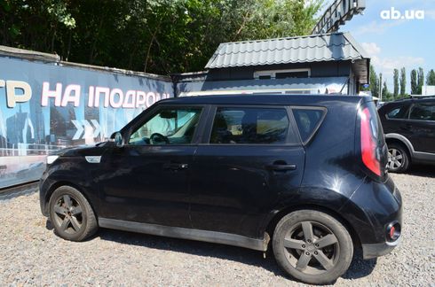 Kia Soul 2015 черный - фото 6