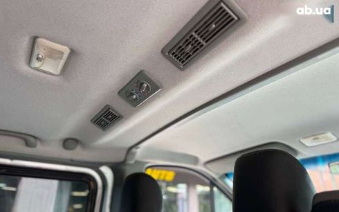 Renault Trafic 2012 - фото 18