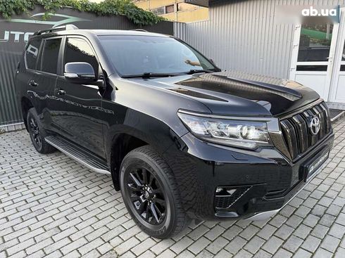 Toyota Land Cruiser Prado 2021 - фото 9