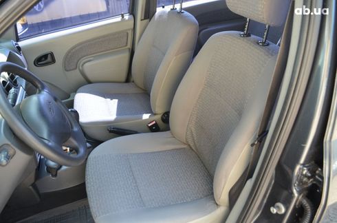 Dacia Logan 2007 - фото 14