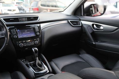 Nissan Qashqai 2020 - фото 11