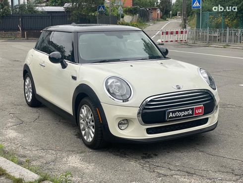 MINI Hatch 2015 белый - фото 3