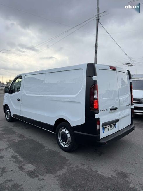 Renault Trafic 2021 - фото 7