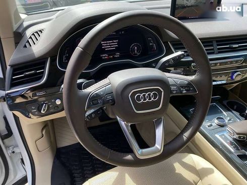 Audi Q7 2017 - фото 17