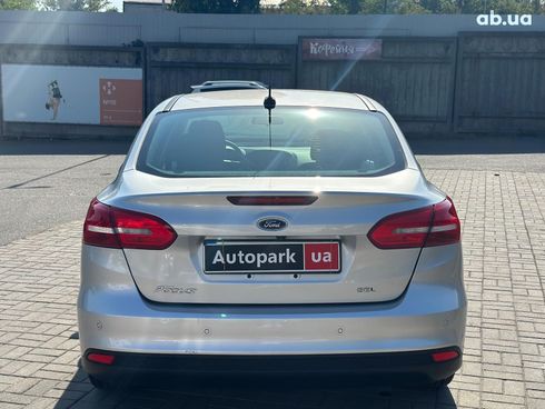 Ford Focus 2017 серый - фото 6