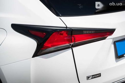 Lexus NX 2018 - фото 11