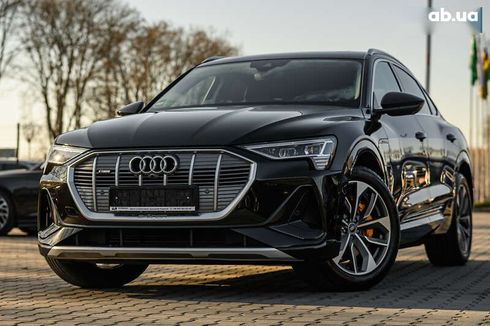 Audi E-Tron 2021 - фото 2