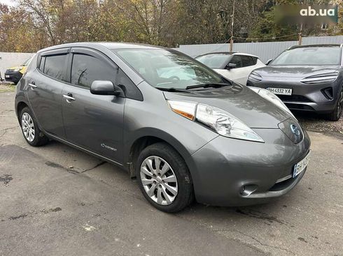 Nissan Leaf 2015 - фото 16