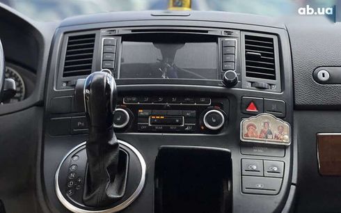 Volkswagen Multivan 2011 - фото 15