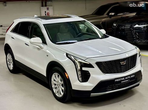Cadillac XT4 2022 - фото 9