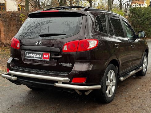 Hyundai Santa Fe 2009 красный - фото 19
